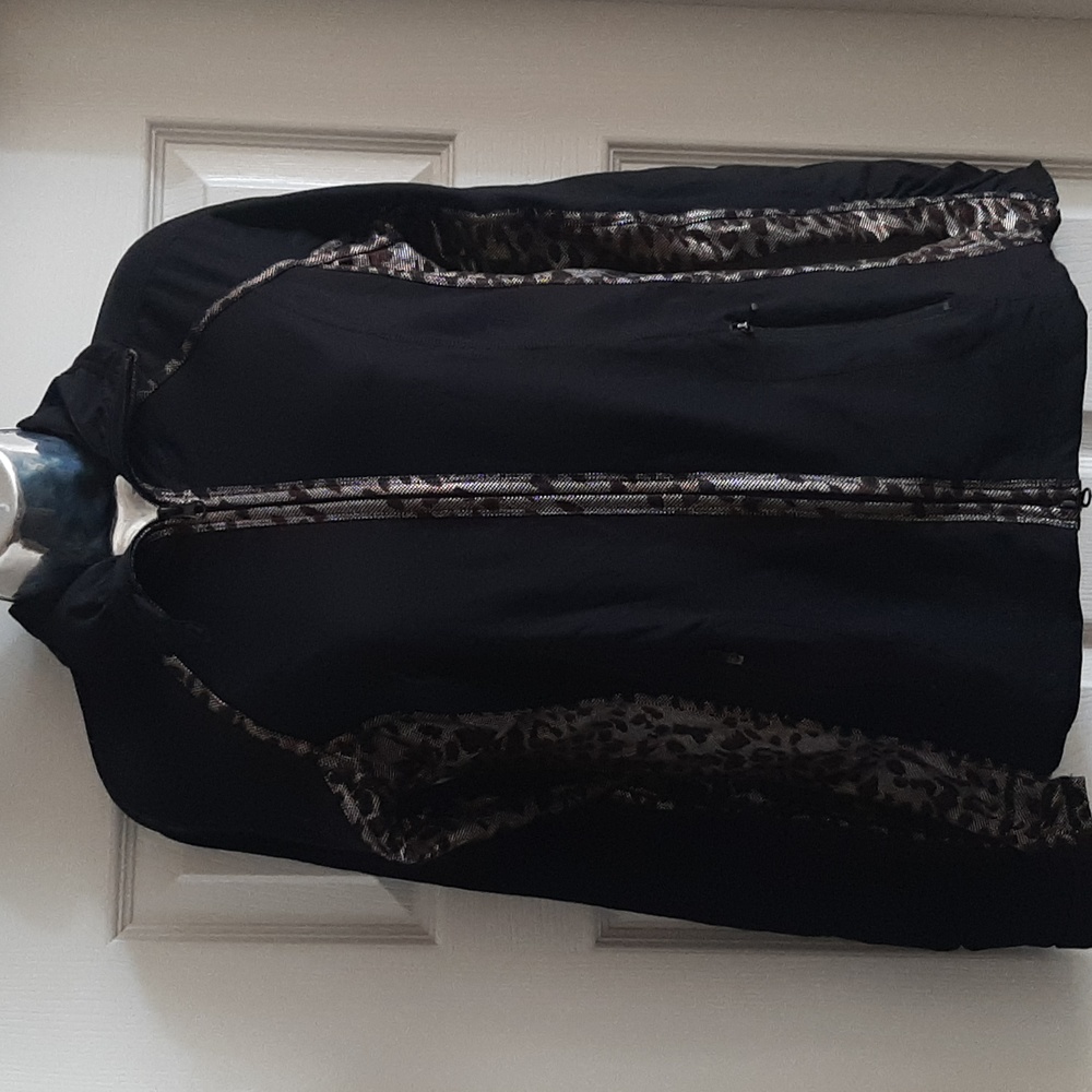 90 degree Active top Size Small